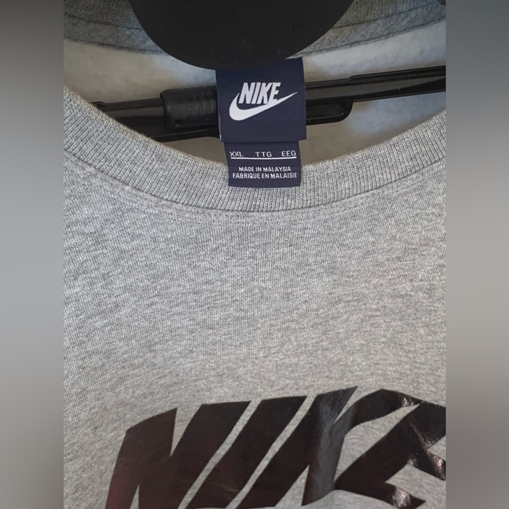 Nike Pull Over Sweater - image 3
